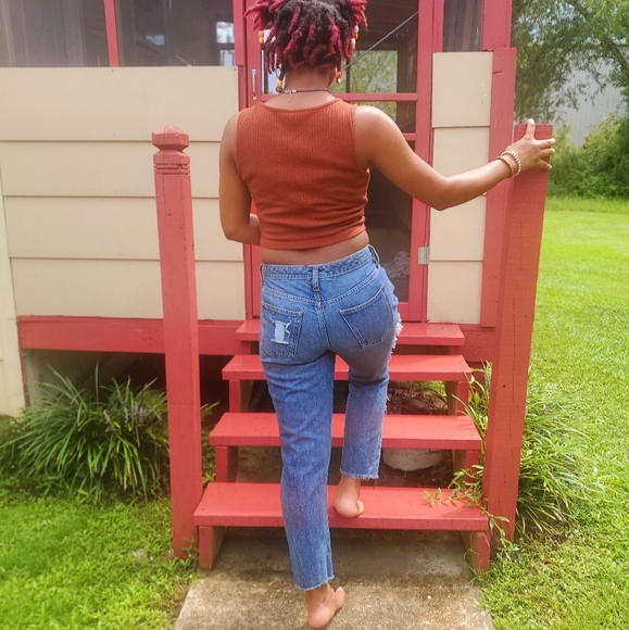 Universal Thread Size 8/29 Hand Ripped Jeans - Picture 4 of 7